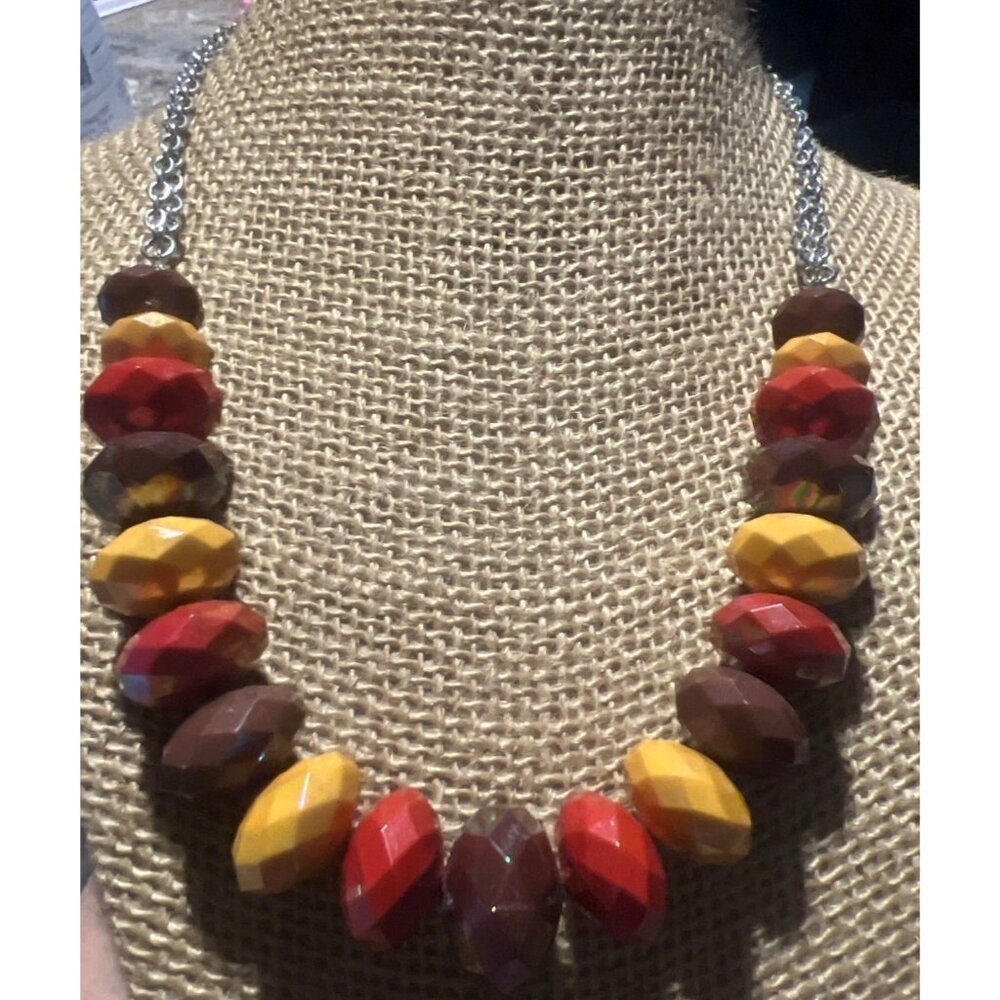 Vtg Silver Tone Multi Chain Necklace Faceted Acrylic Graduated Iridescent 20"